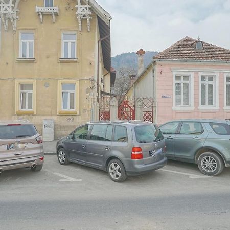 Oldtown Refuge Apartment Brasov Ngoại thất bức ảnh