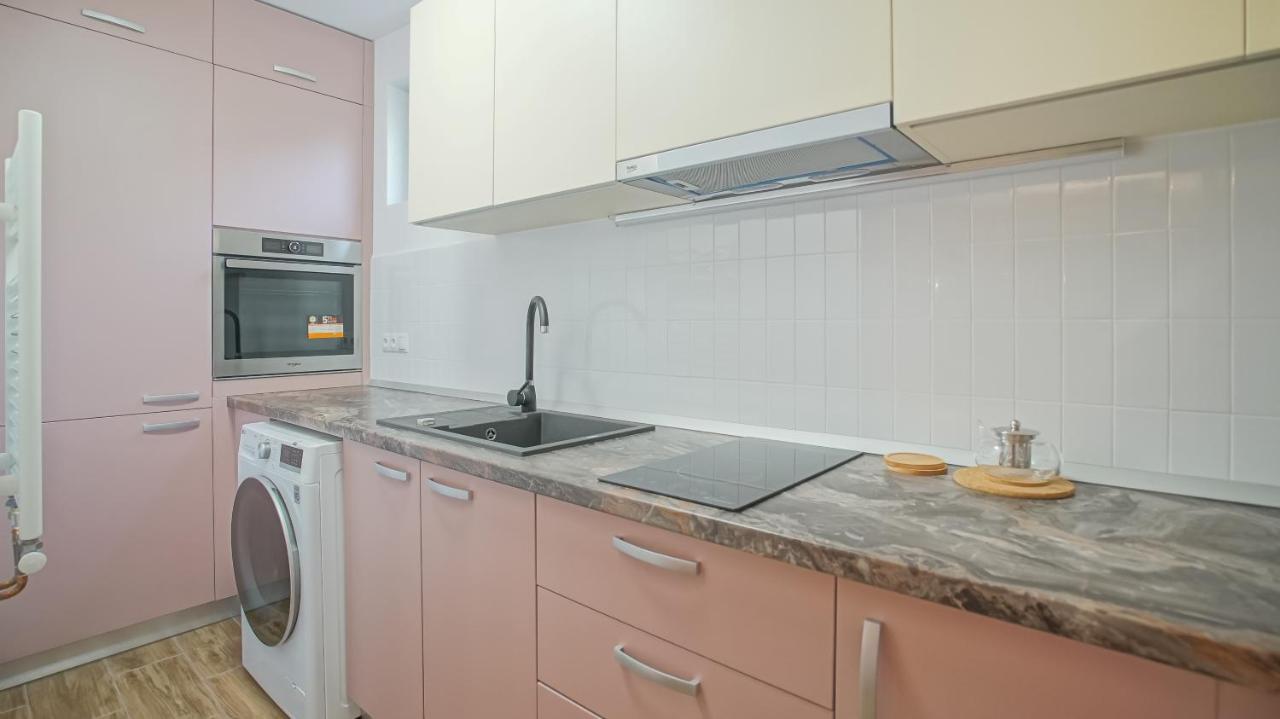 Oldtown Refuge Apartment Brasov Ngoại thất bức ảnh