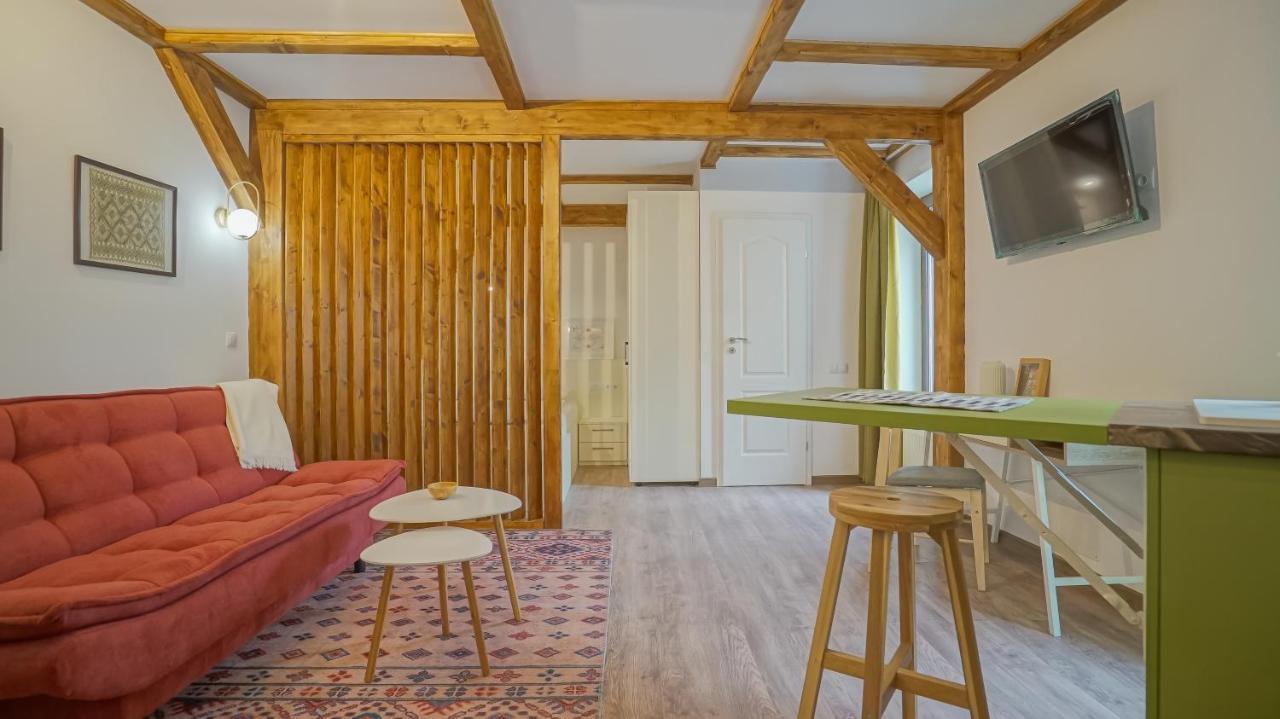 Oldtown Refuge Apartment Brasov Ngoại thất bức ảnh